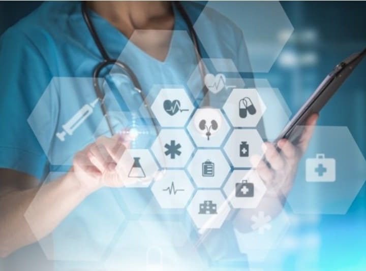 The Role of Modern Tech in the Healthcare Sector